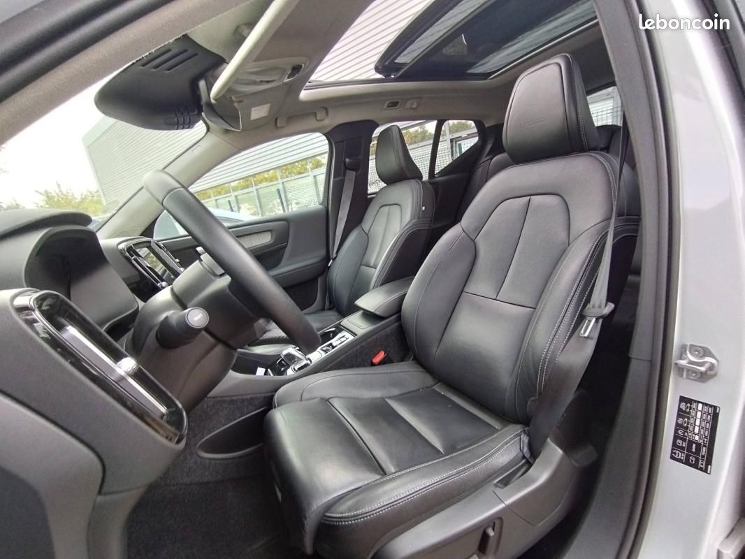 Volvo XC40 D3 AdBlue 150ch Inscription Luxe Geartronic 8 (image 15)