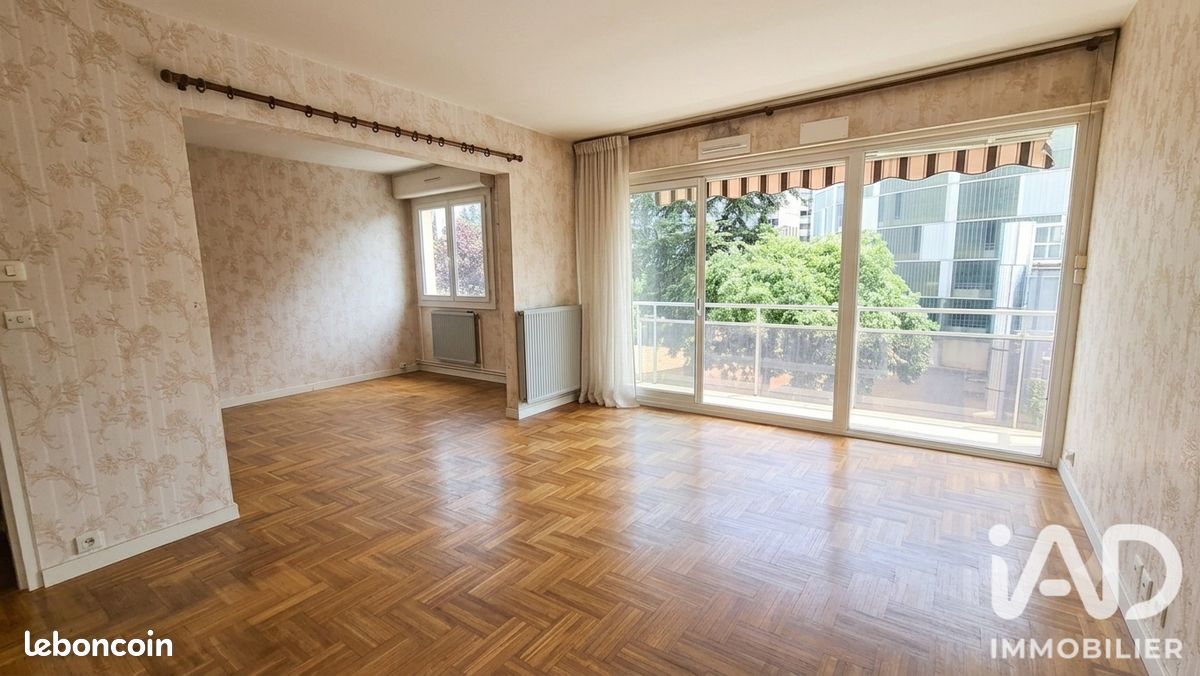 Appartement 3 pièces 71 m² · à Clermont-Ferrand · 71 m² · 140 000 €