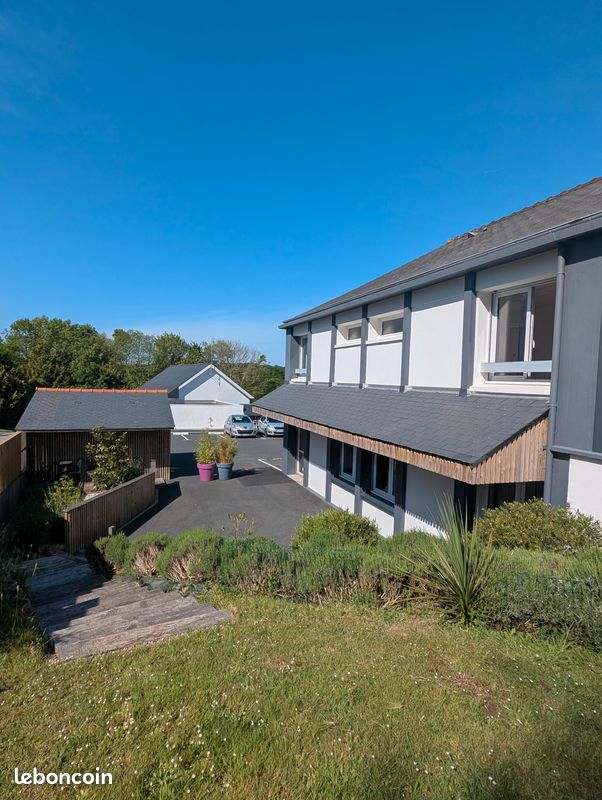 Maison a louer quimper - 10 pièce(s) - 200 m2 - Surfyn