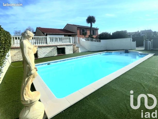 Propriété 9 pièces 200 m²