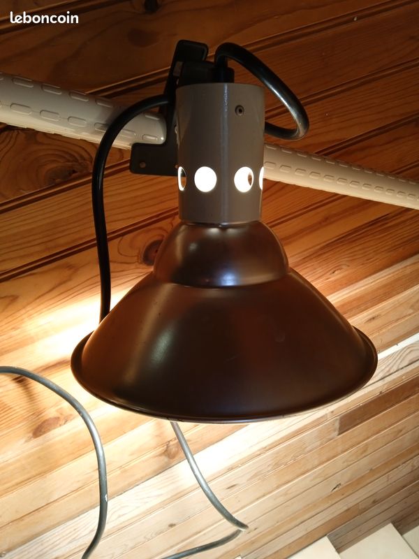 Lampe vintage a pince hyper puissante (image 1)