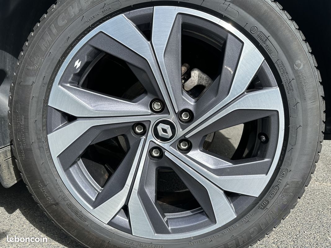 Renault CAPTUR II 1.6 E-TECH HYBRIDE 145CH RS LINE (image 14)