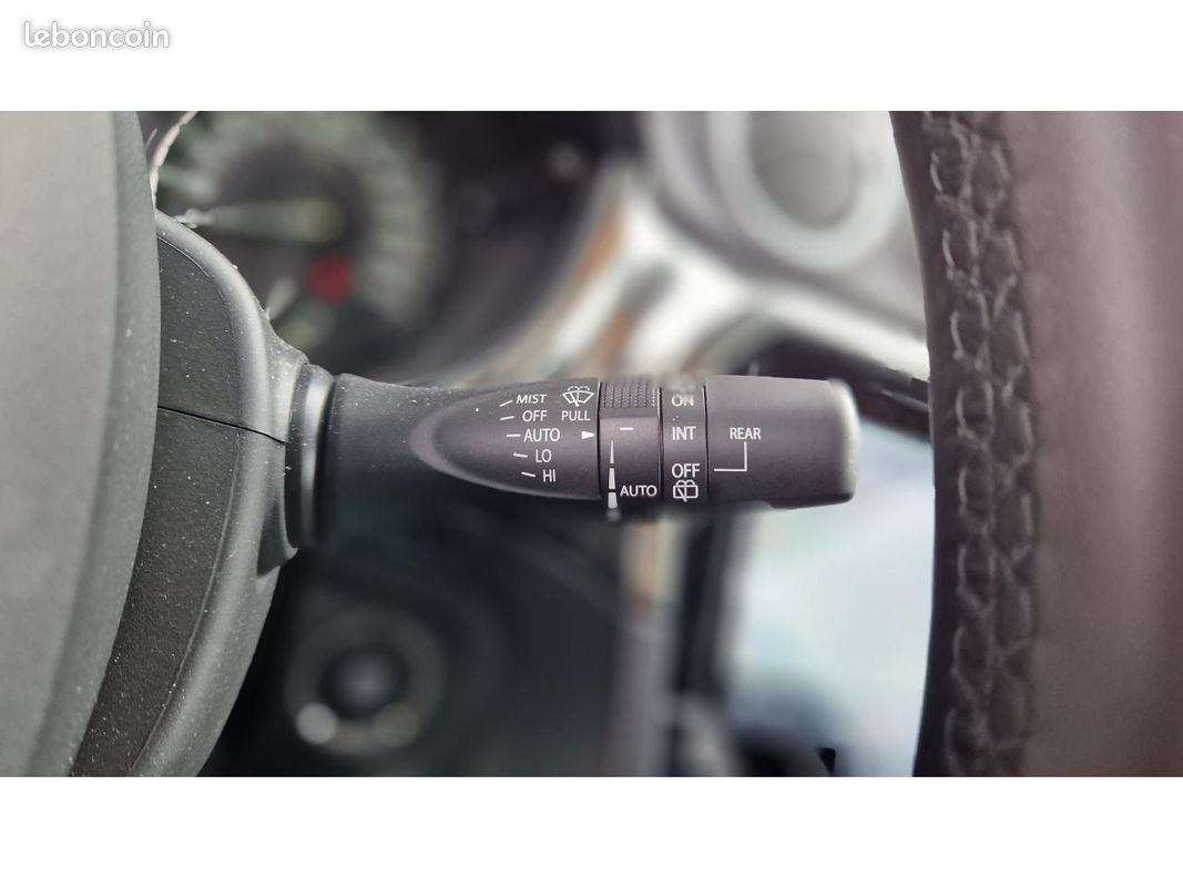 SUZUKI VITARA 1.4 Boosterjet + Hybrid SHVS - BVA 2015 Style PHASE 3 (image 45)