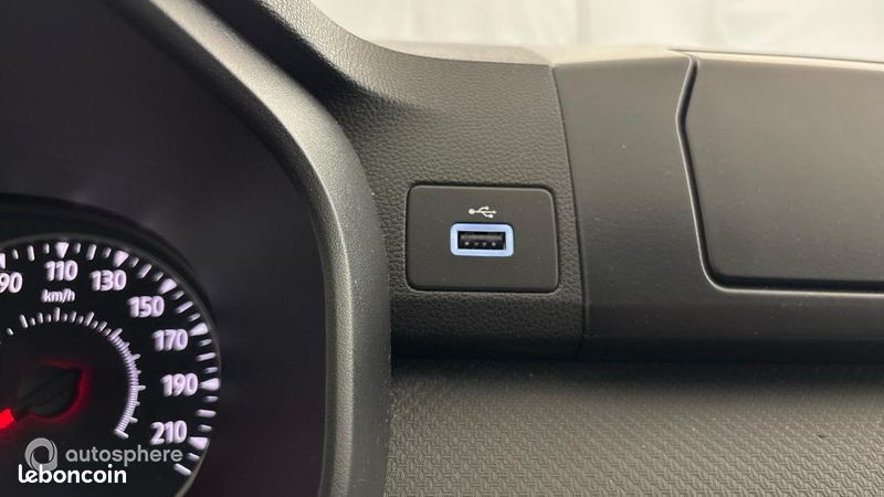 Dacia Sandero 1.0 SCe 65ch Essential (image 30)