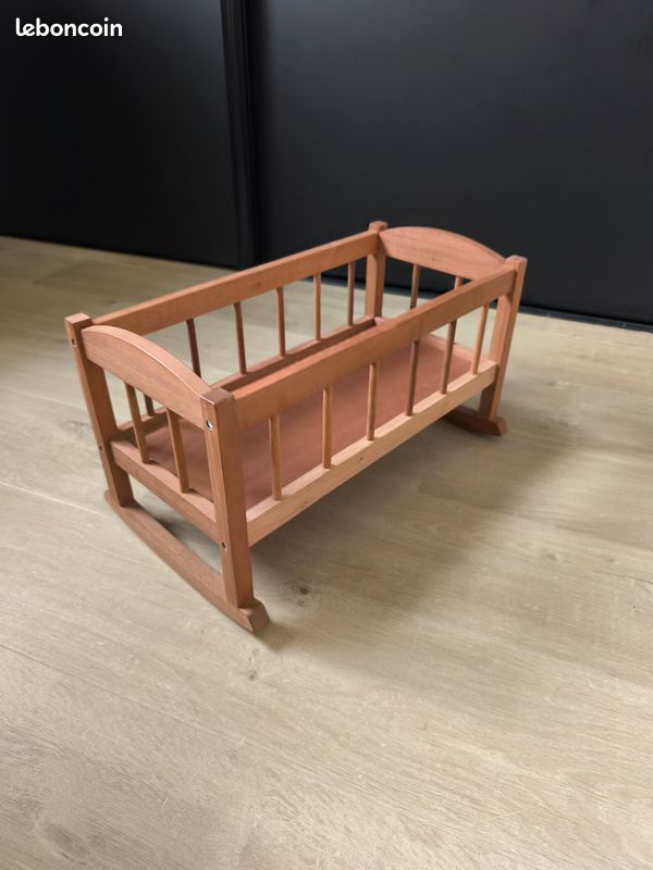 Chaise et Berceau poupée (image 3)
