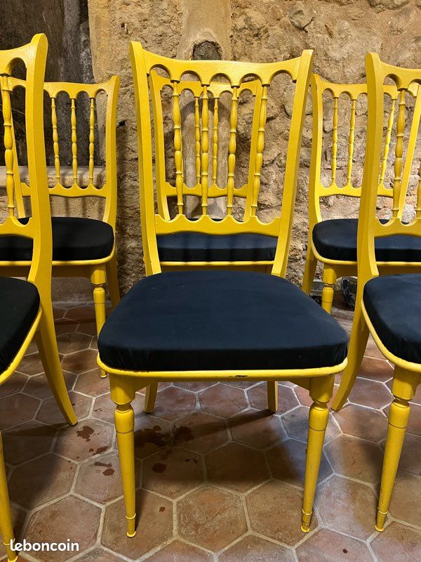 Chaises (image 2)