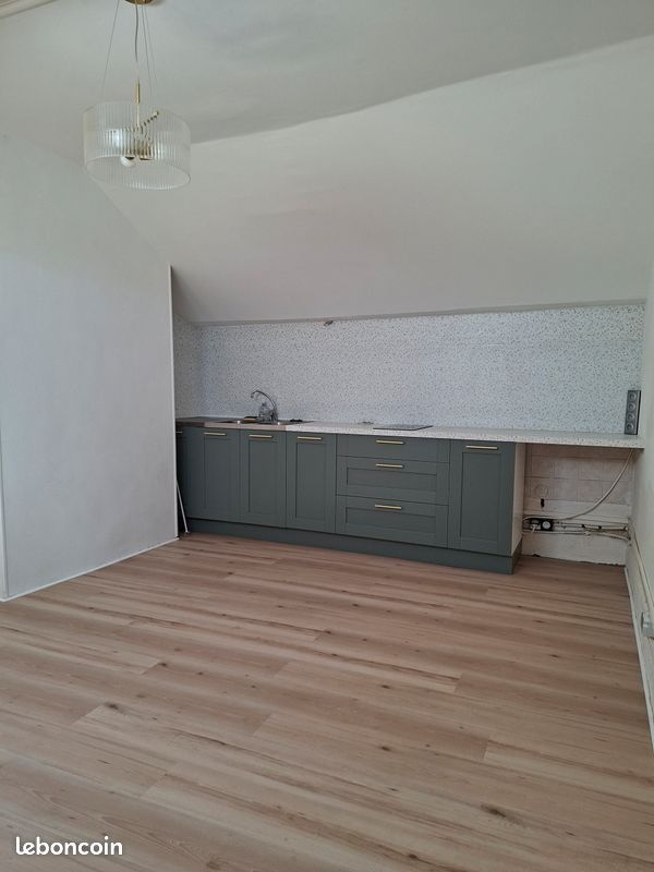 Appartement 3 pièces 60 m² · à Firminy · 60 m² · 450 €