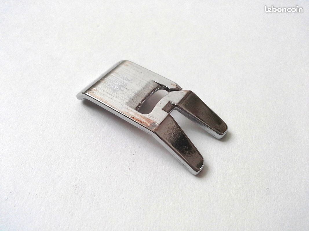 Pied presseur universel en métal 137627 pour machine à coudre Singer (image 10)
