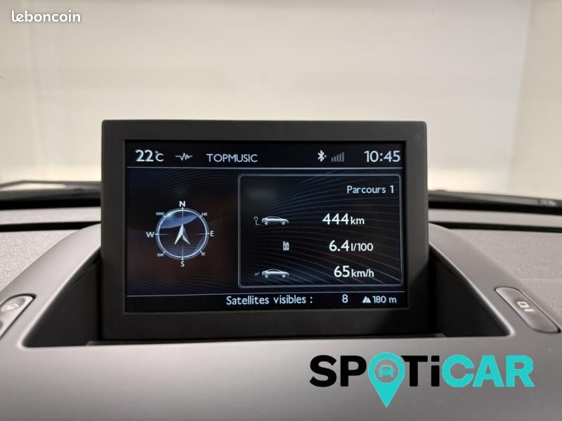 Peugeot 5008 1.2 Puretech Style II S&S (image 17)