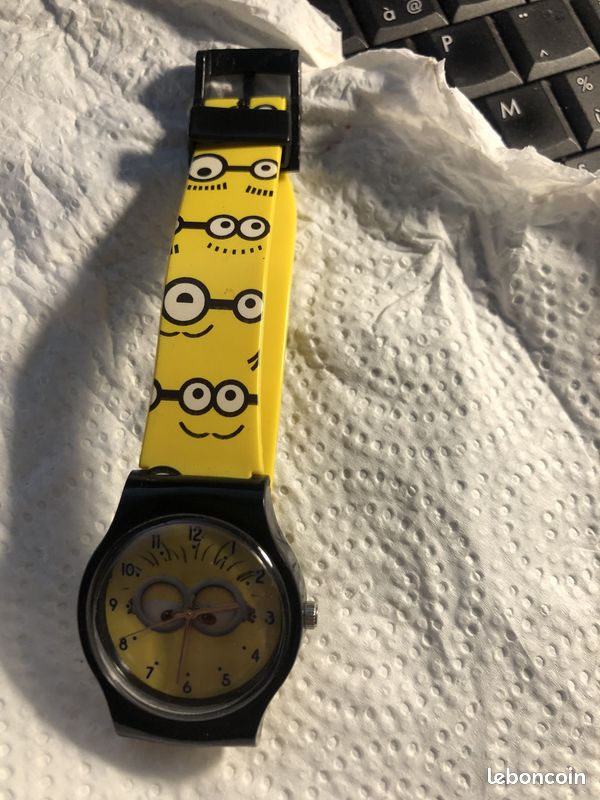 Montre Universal Studio thème Les Minions (image 11)