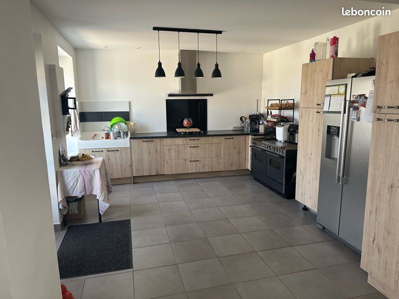 Maison 7 pièces 190 m² · à Niherne · 190 m² · 170 000 €