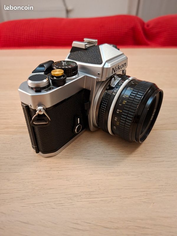 Nikon FE Argentique Avec Nikkor 50 Mm 1.8 - Japon Années 80 - Très Bon état