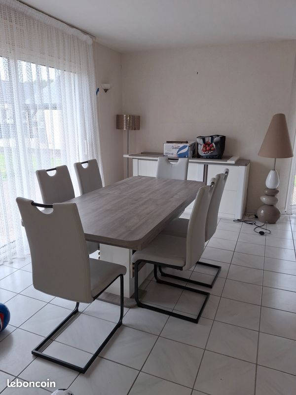 Maison 3 pièces 96 m² · à Sainte-Anne-d'Auray · 96 m² · 970 €/mois