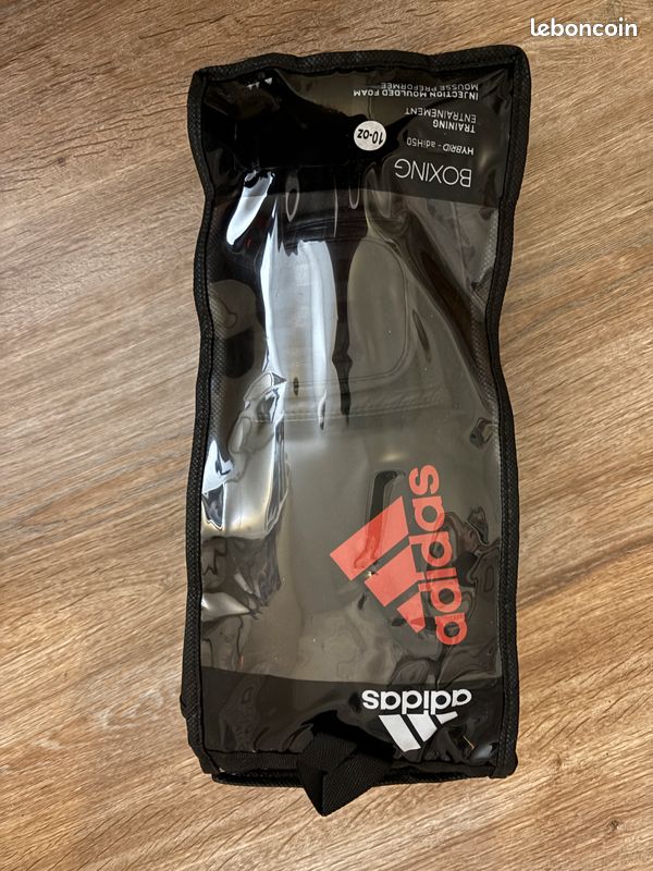 Ensemble boxe : Gants Protèges tibias et pieds (image 4)