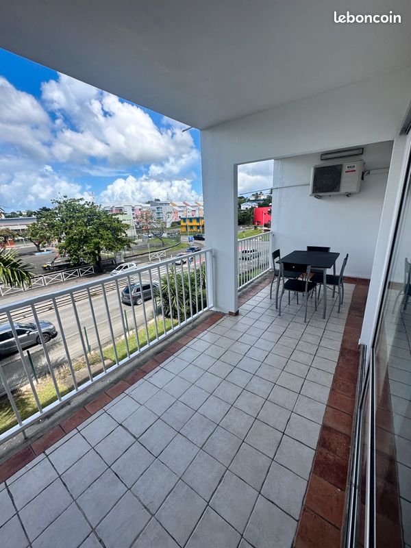 Appartement 3 pièces 70 m² · aux Abymes · 70 m² · 800 €/mois