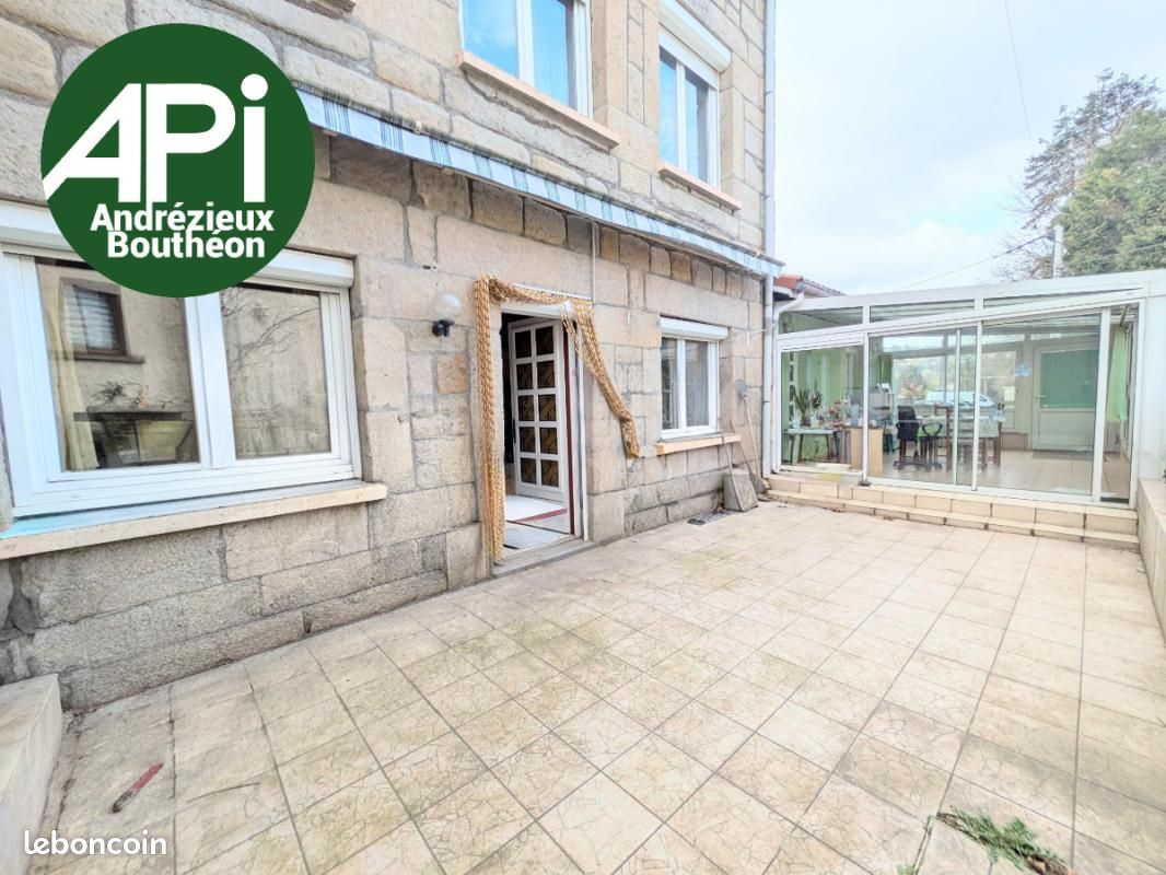 Maison 6 pièces 90 m² · à Saint-Genest-Lerpt · 90 m² · 174 000 €