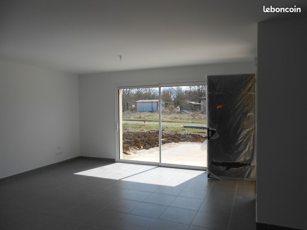 Maison 5 pièces 112 m² · à Caussade · 112 m² · 945 €/mois