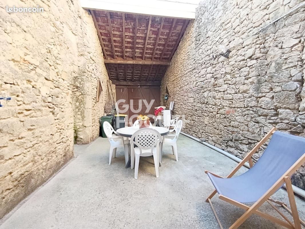 Maison 4 pièces 111 m² · à Monségur · 111 m² · 130 000 €