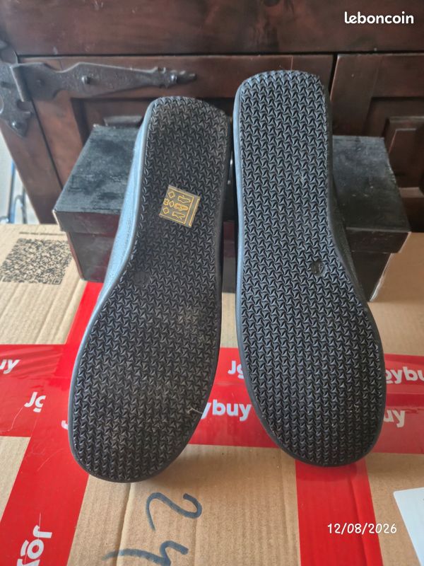 Mocassin 41 noir - envoie ok - offre ok (image 3)