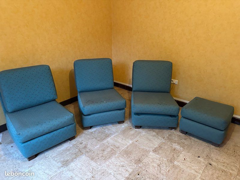 Fauteuils + pouf (image 1)
