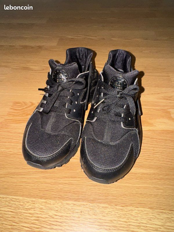 Nike Air Huarache – noire Chaussures
