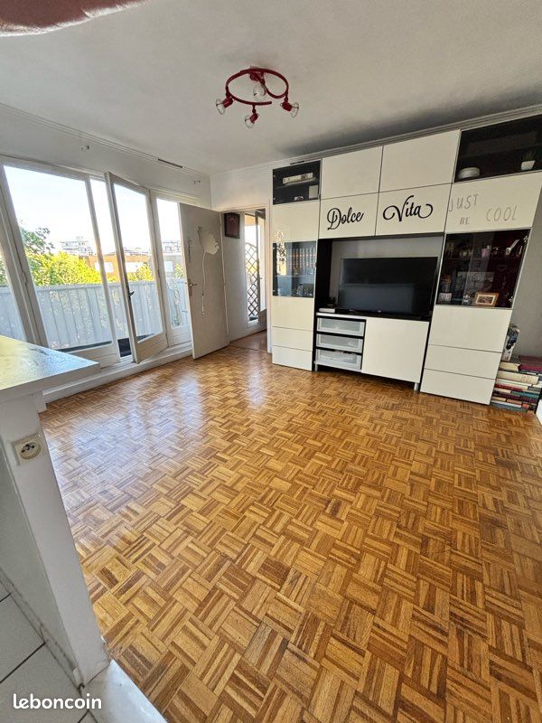 Appartement 2 pièces 42 m² · à Le Bourget · 42 m² · 173 000 €