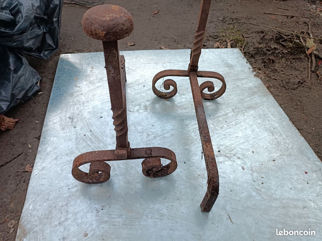Chenets ancien metal (image 2)