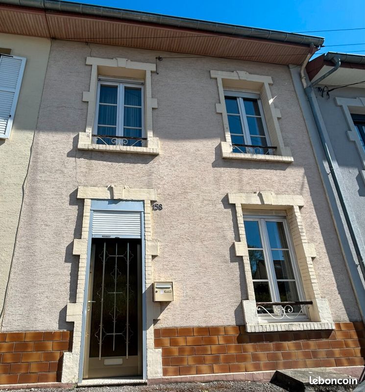 Maison 4 pièces 80 m² · à Mont-Saint-Martin · 80 m² · 125 000 €