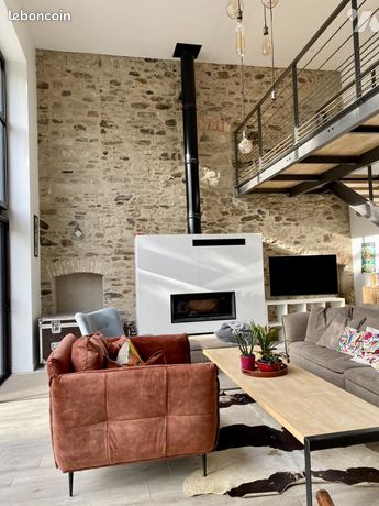 Maison 9 pièces 353 m²