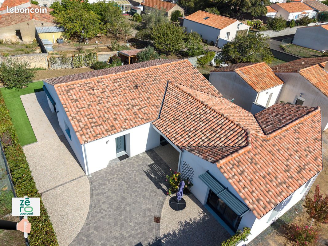 Maison 6 pièces 152 m² · à Saint-Michel-en-l'Herm · 152 m² · 349 900 €