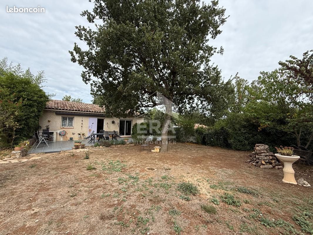 Maison 3 pièces 82 m² · à Saint-Maximin-la-Sainte-Baume · 82 m² · 400 000 €