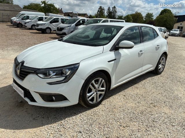 Renault MEGANE IV 1.5 BLUE DCI 115CH BUSINESS (image 1)