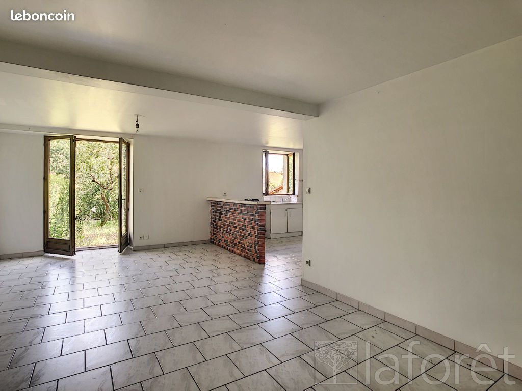 Appartement 3 pièces 68 m² · à Rouécourt · 68 m² · 410 €