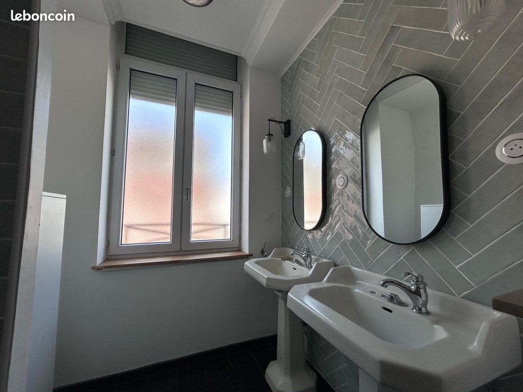 Maison a louer tourcoing - 5 pièce(s) - 201 m2 - Surfyn