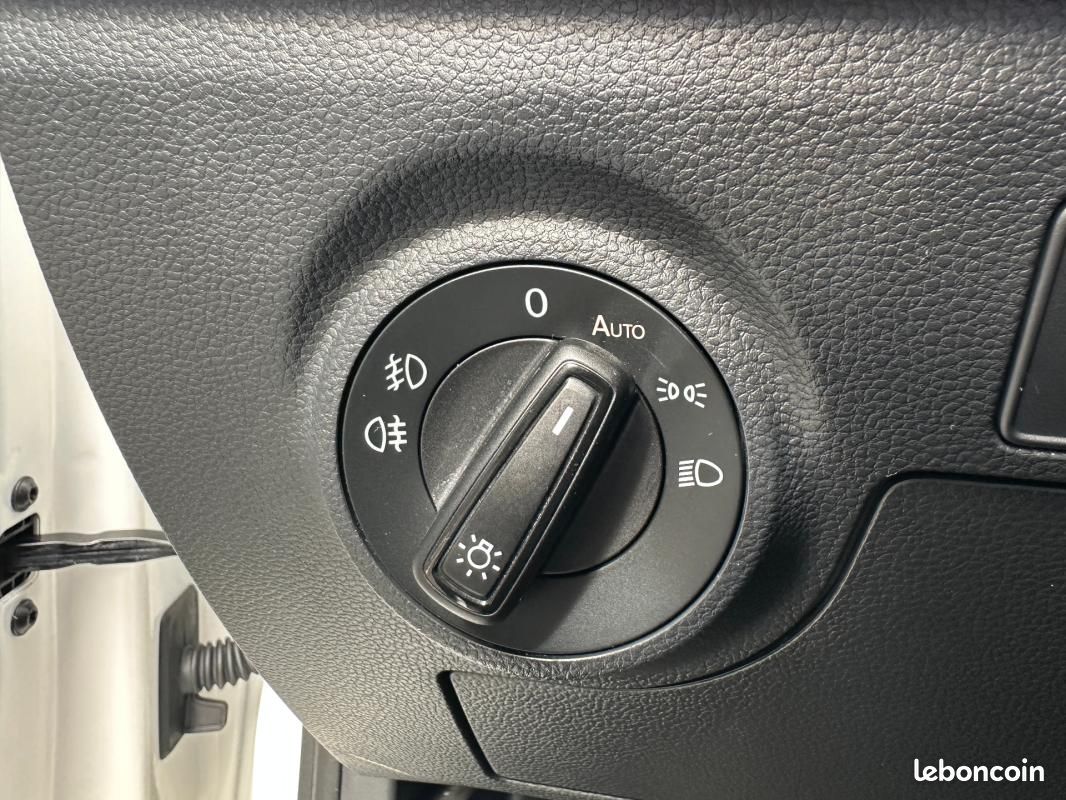 Seat Arona 1.0 TSI 110 ch Start/Stop BVM6 Style Business (image 9)