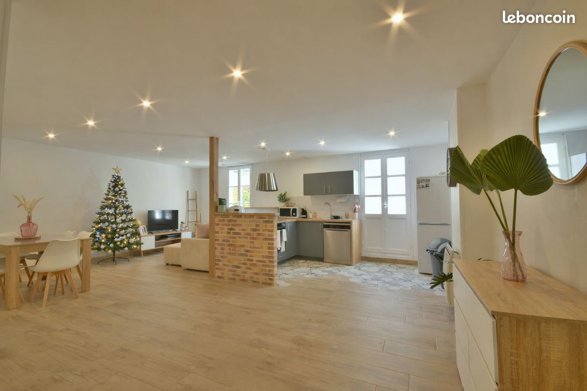 Appartement 3 pièces 80 m² · à Durtal · 80 m² · 650 €