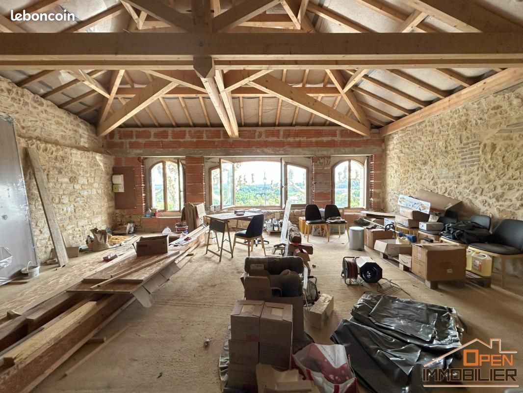 Maison 2 pièces 180 m² · à Gourdon · 180 m² · 198 000 €