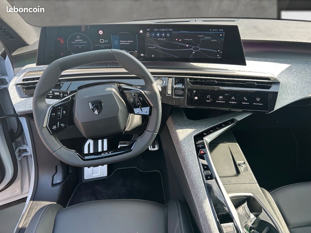 Peugeot 5008 E-145 DCS6 GT 7 PLACES - Pack 360° Vision & Drive Assist Plus (image 15)