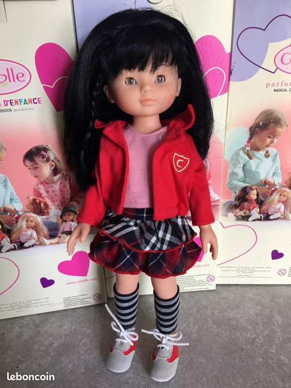 Corolle les chéries coffret accessoires paris en fête