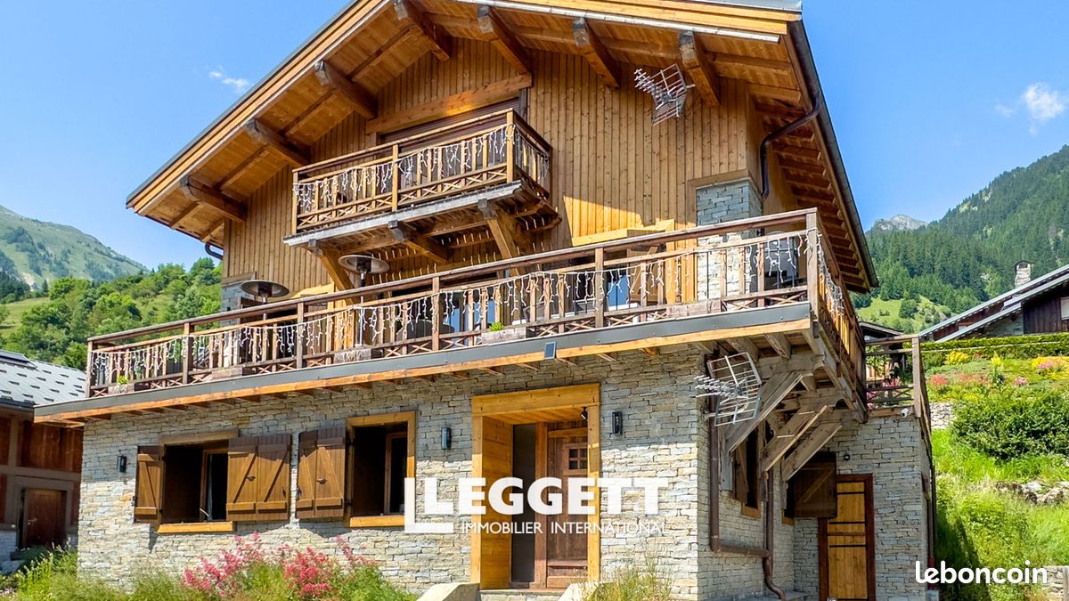 Maison 11 pièces 167 m² · à Champagny-en-Vanoise · 167 m² · 1 699 000 €
