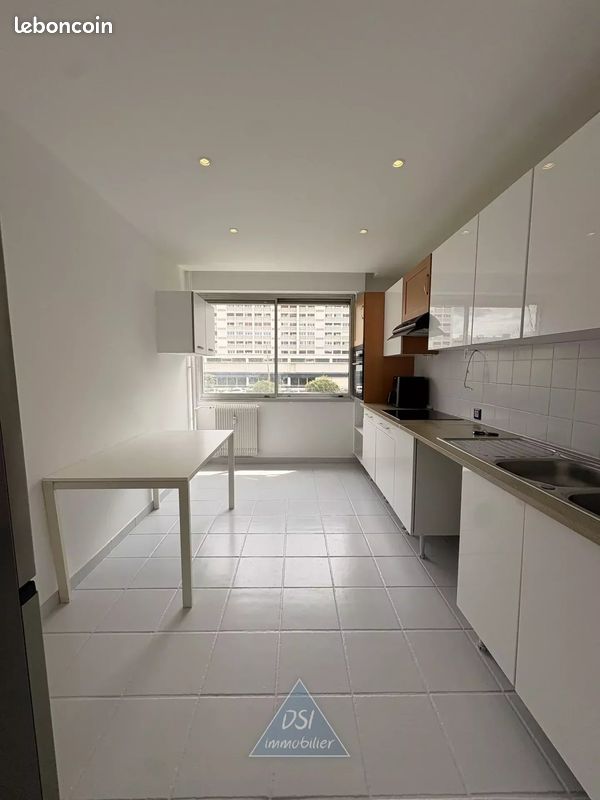 Appartement 4 pièces 82 m² · à Villeurbanne · 82 m² · 269 900 €