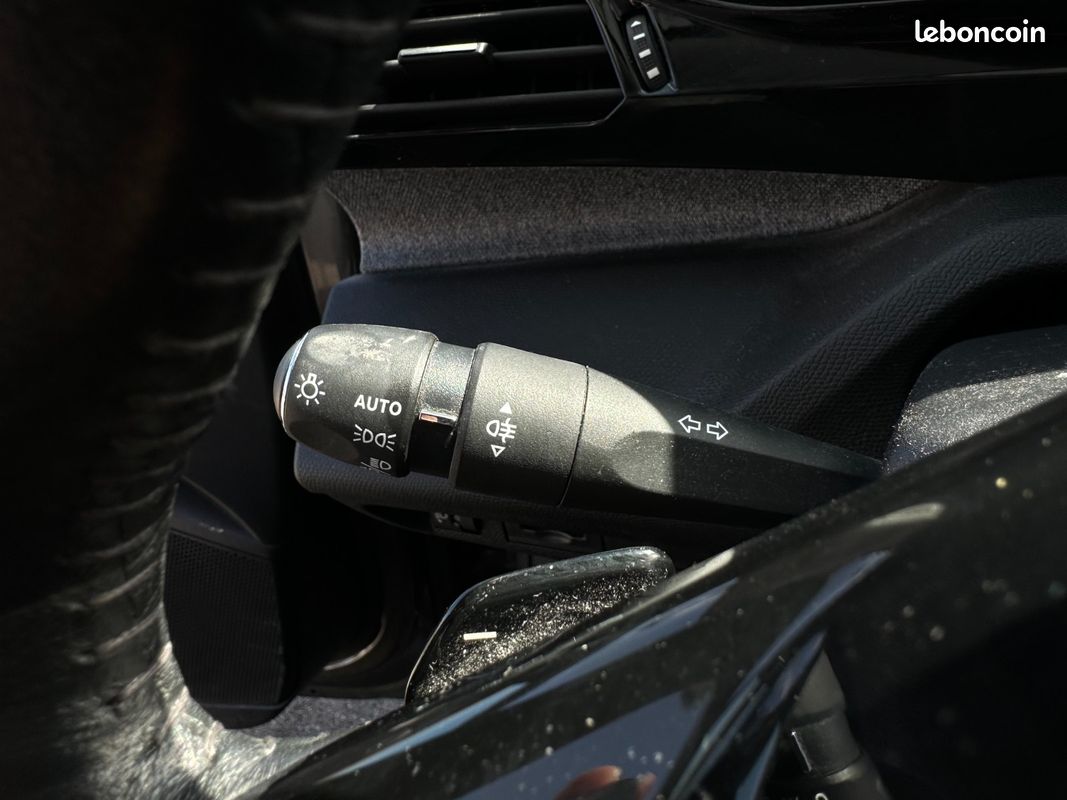 PEUGEOT 308 SW BlueHDi 130ch SS EAT8 Allure Pack - 1ERE MAIN - SUIVI PEUGEOT (image 33)