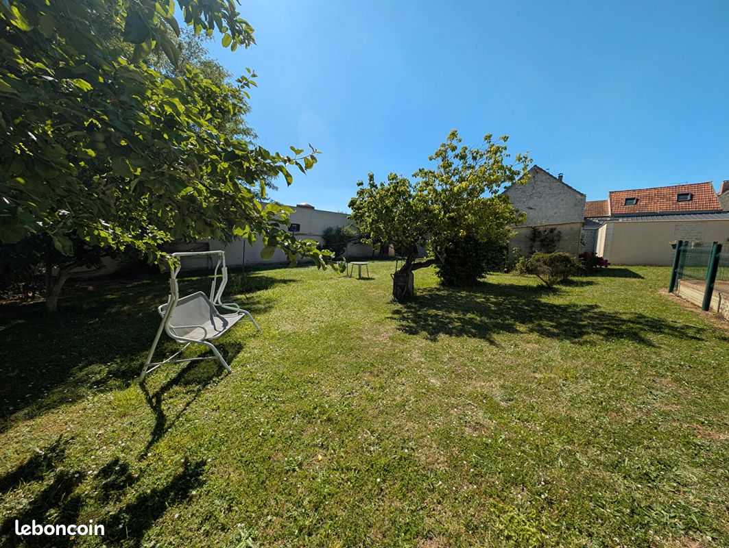 Terrain 759 m² · à Crégy-lès-Meaux · 759 m² · 135 000 €