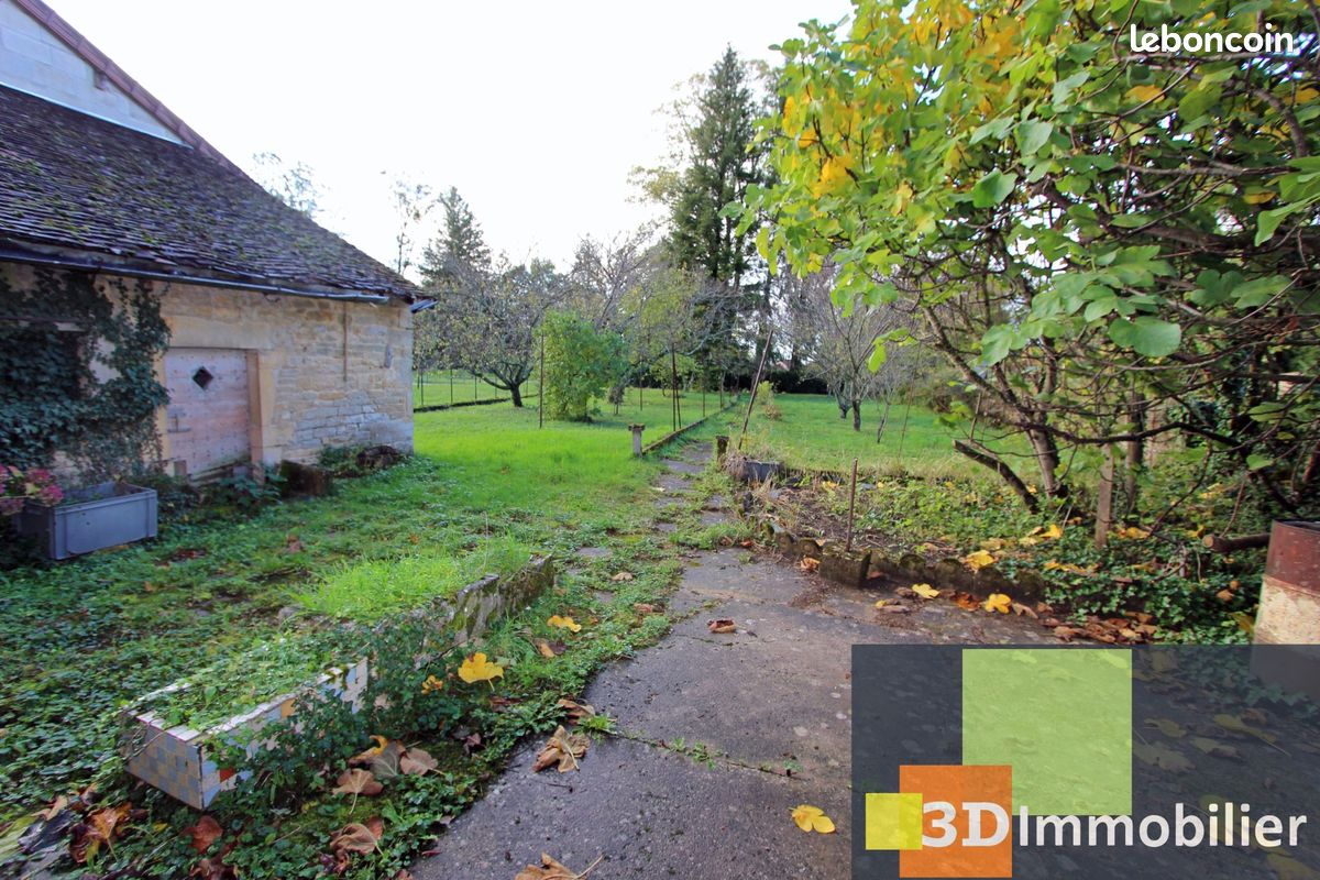 Maison 7 pièces 200 m² · à Lons-le-Saunier · 200 m² · 119 000 €