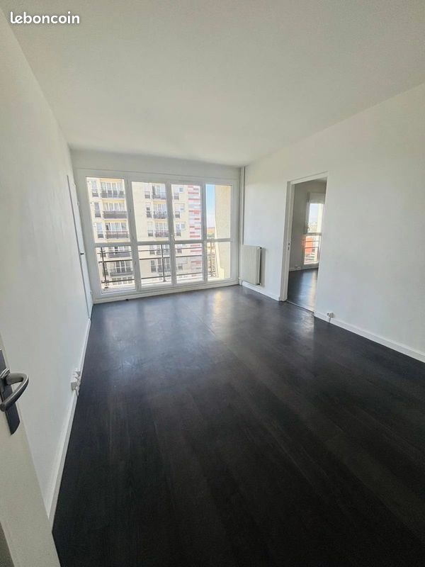 Appartement a louer villeneuve-la-garenne - 2 pièce(s) - 43 m2 - Surfyn