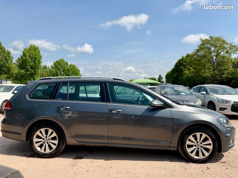 Volkswagen golf vii sw 1.6l tdi 115cv phase 2 boite automatique finition confortline 240.000kms 07/2017 gps bluetooth feux de jour à led (image 5)