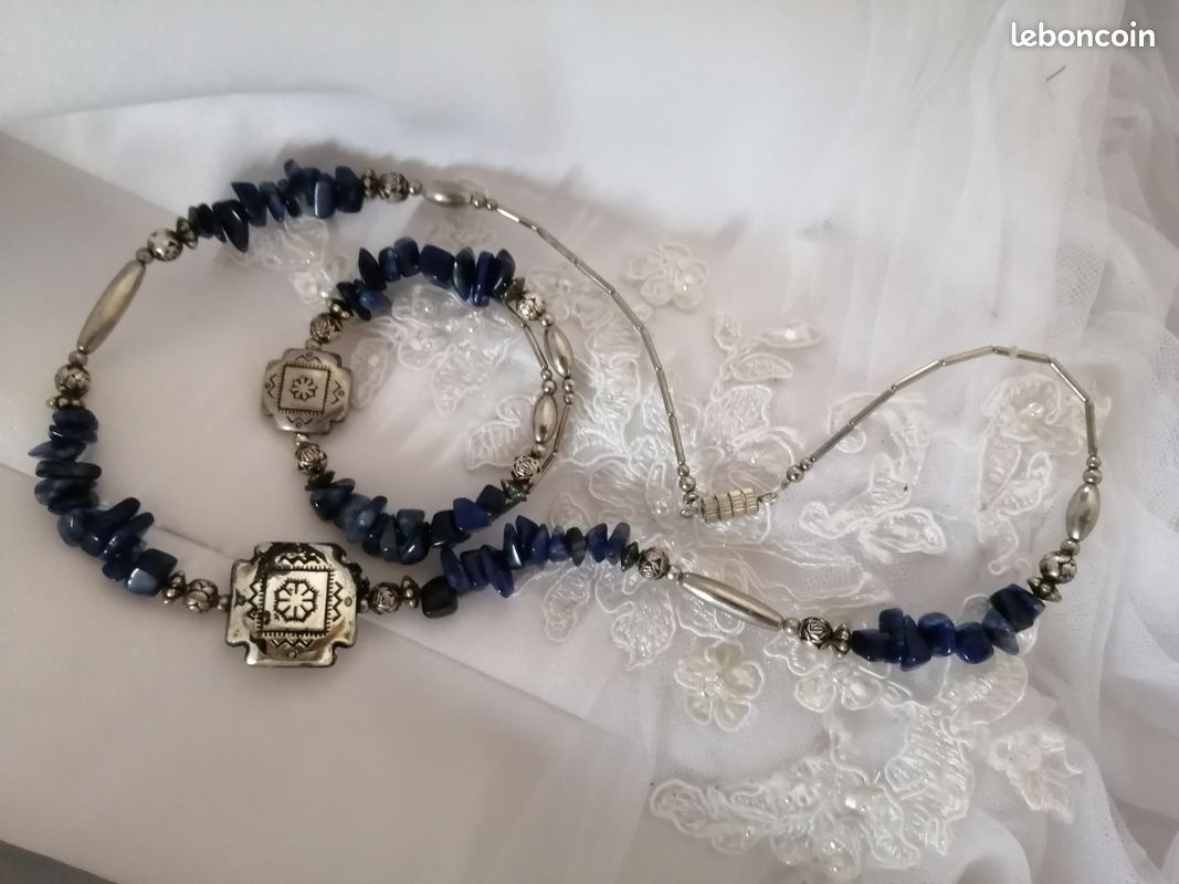 Collier et bracelet (image 1)