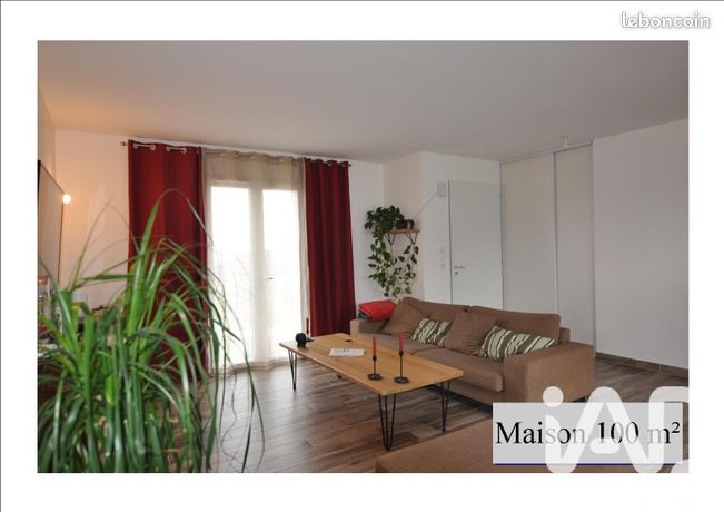 Propriété 5 pièces 96 m²