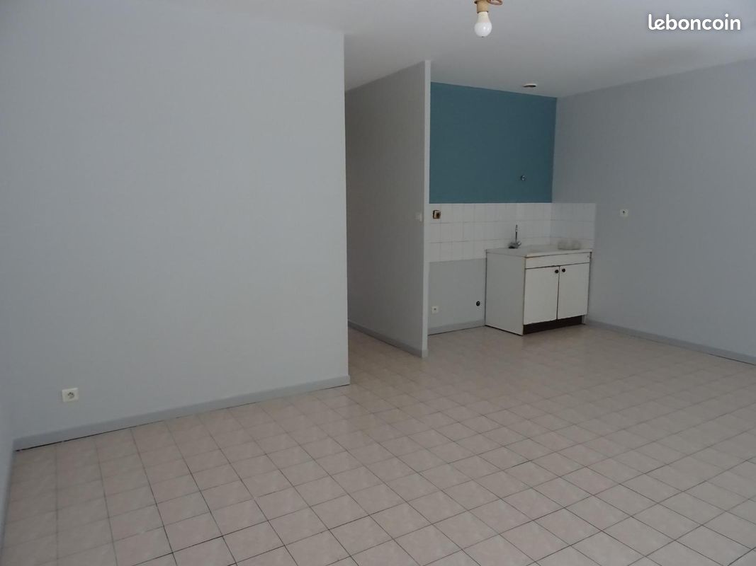 Appartement 2 pièces 40 m² · à Bourg-en-Bresse · 40 m² · 480 €/mois