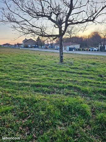 Terrain 997 m² Burgnac